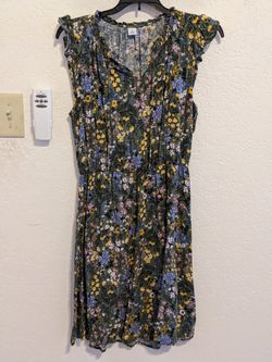 Green Floral Dress Size Medium