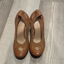 Tory Burch Nude Heels: BEST OFFER!