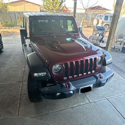 2021 Jeep Gladiator