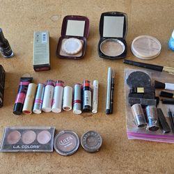 MAKEUP LOT NEW & BARELY USED