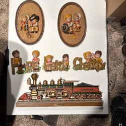 Burwood Lot Of Wall Decor 