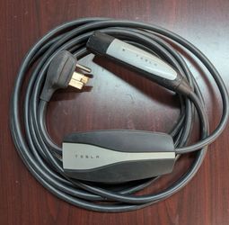 Tesla Mobile Connector Charging Cable
