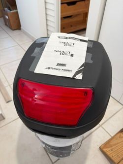 Scooter trunk