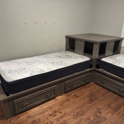 Twin Bed Corner Unit