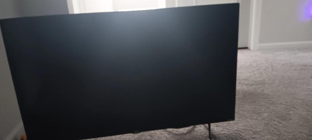 ONN Brand T.V (gently used) 52 inches