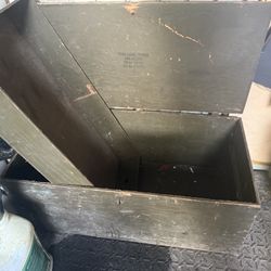 Army Trunk 
