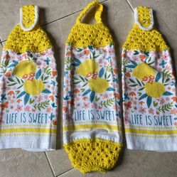 Crochet Hanging Towels 