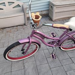 24in Huffy Nel Lusso Beach Cruiser Ready To Ride 