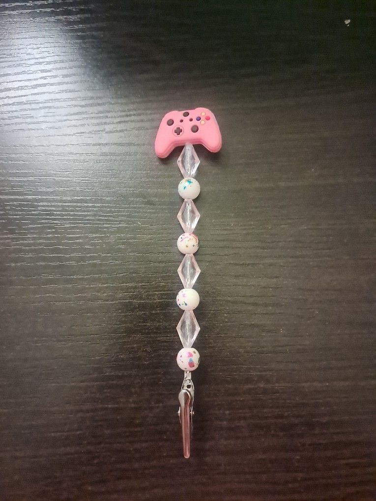 Pink Xbox Controller Beaded Roach Clip