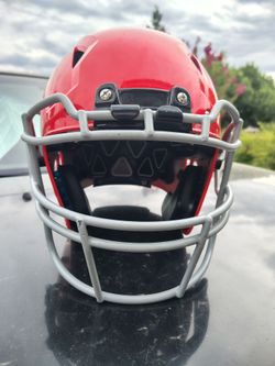 SCHUTT VENGEANCE A11 YOUTH FOOTBALL HELMET