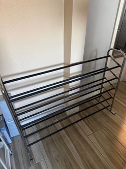 Shoe rack