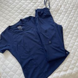 Barco One Scrubs Set