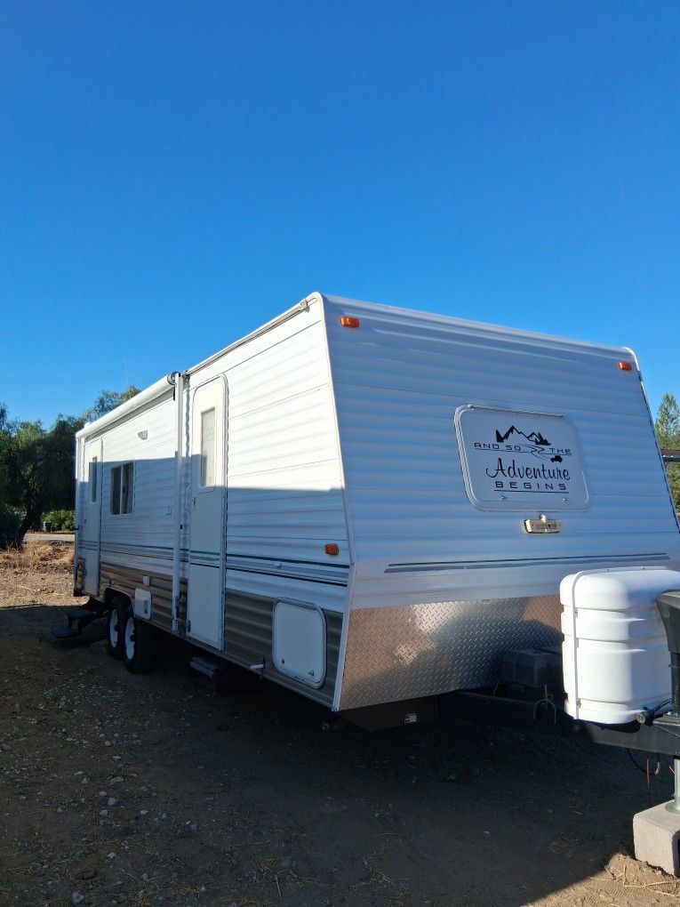 2005 Skyline AJLO 26 travel Trailer