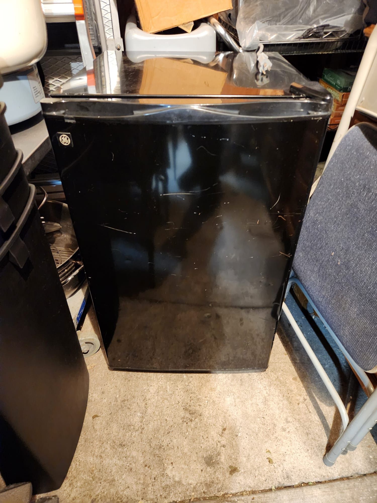 Mini fridge