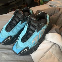 Used Size 11 - adidas Yeezy Boost 700Bright Cyan
