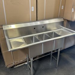 Brand New Restaurant Equipment NSF stainless Steel Sinks Tables Chest Freezers Display Freezers Shelves 