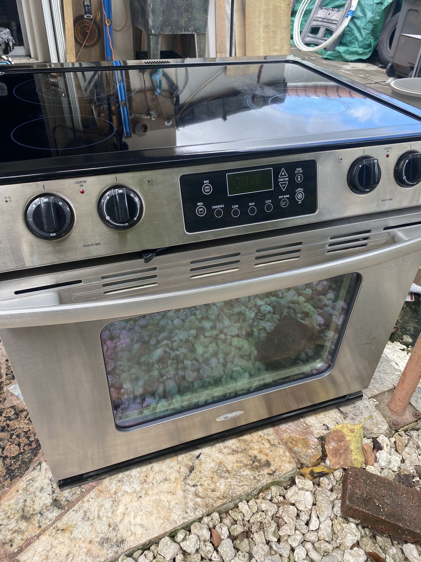 Whirlpool Drop In Electric Range -$250- West Kendall 