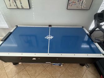 Dynamo 8' Pro Style Home Air Hockey Table