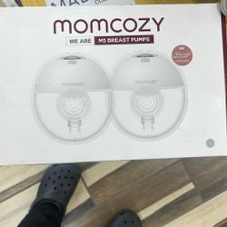 MOMCOZY M5 Wearable Breast Pumps