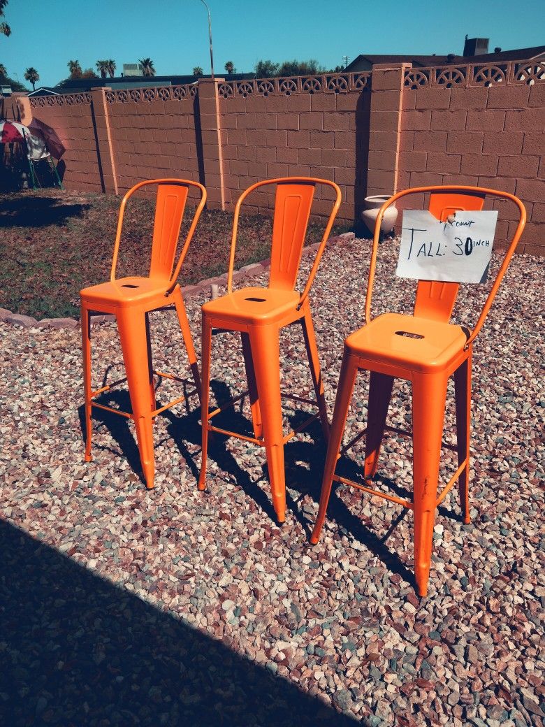 Metal Chairs I Have 30 inches High 24 inches Low 