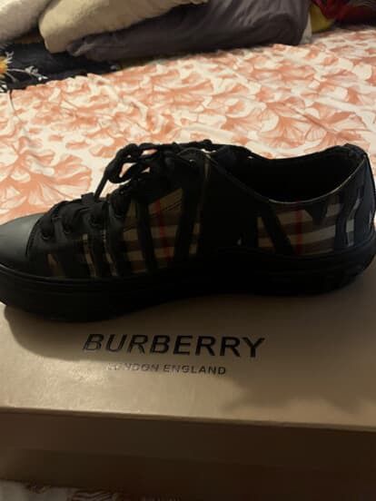 Burberry Shoes 