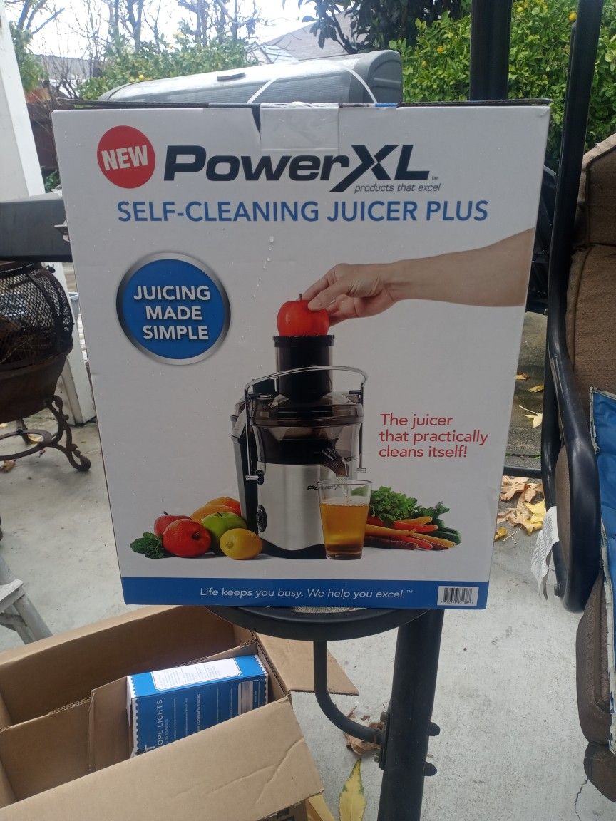 Brand New Never Opened Power XL Self Cleaning Juicer Plus