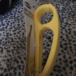 Chef'n Bananza Banana Slicer new 