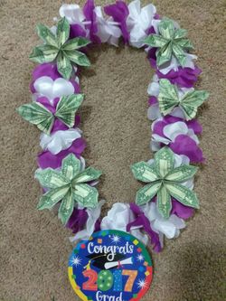 Graduation leis