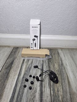 Sony Deep Bass Wired Earphones with Smartphone Control and Mic - Metallic Black
MDR-EX110AP

Opened box,  never used or wore. Come with 6  silicone ru