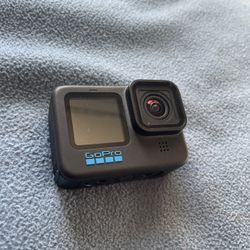 Go Pro Black Hero 10 Camera