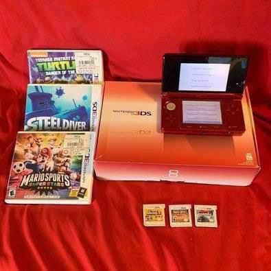 Red Nintendo 3DS Bundle