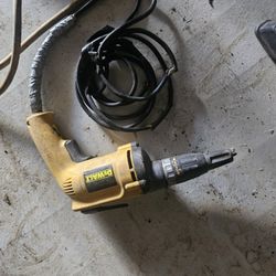 Dewalt Screw Drill