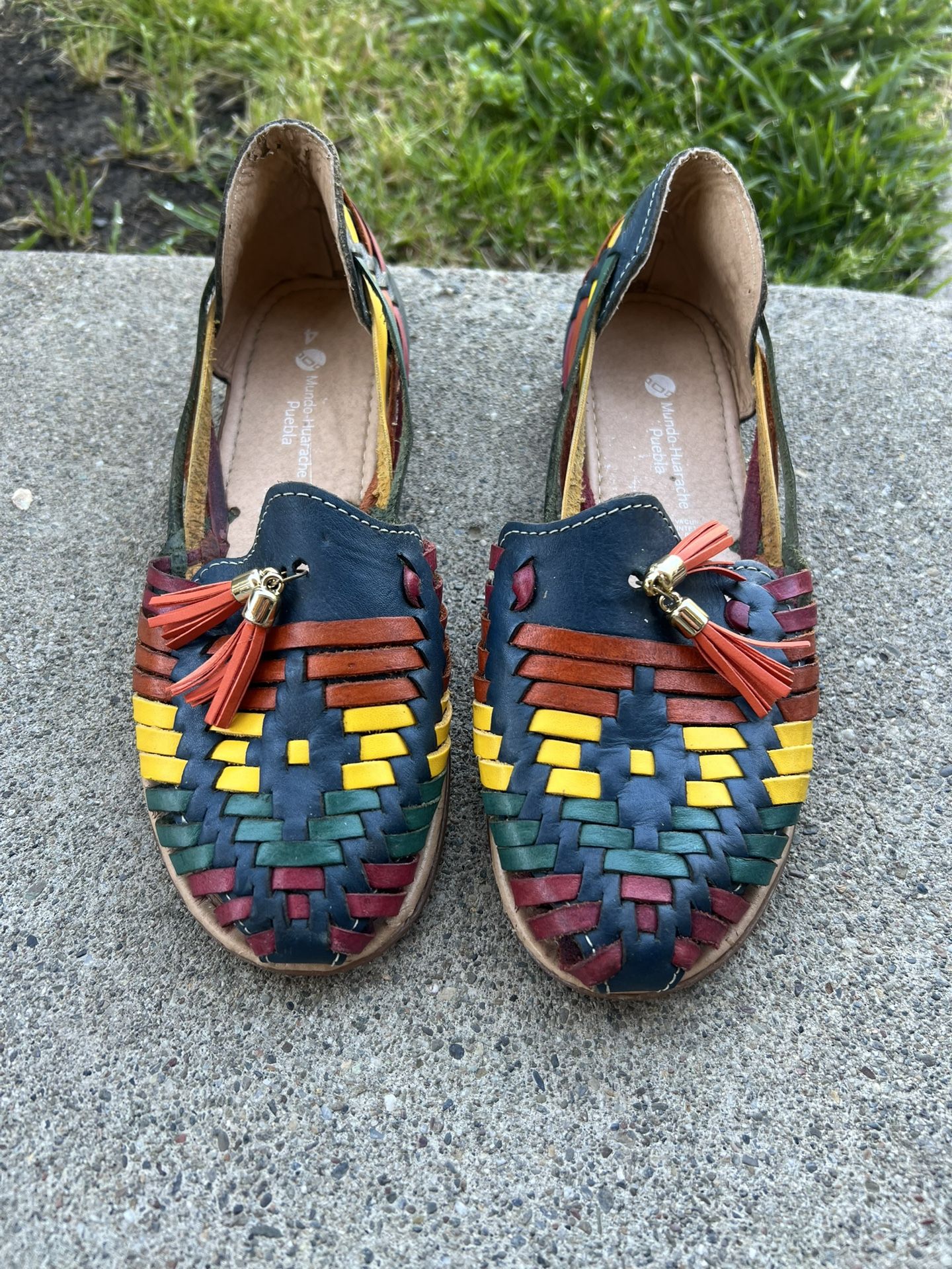 Woman Shoes. $5 Per Pair 