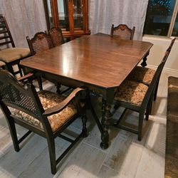 Table/Coffee Table/Couch