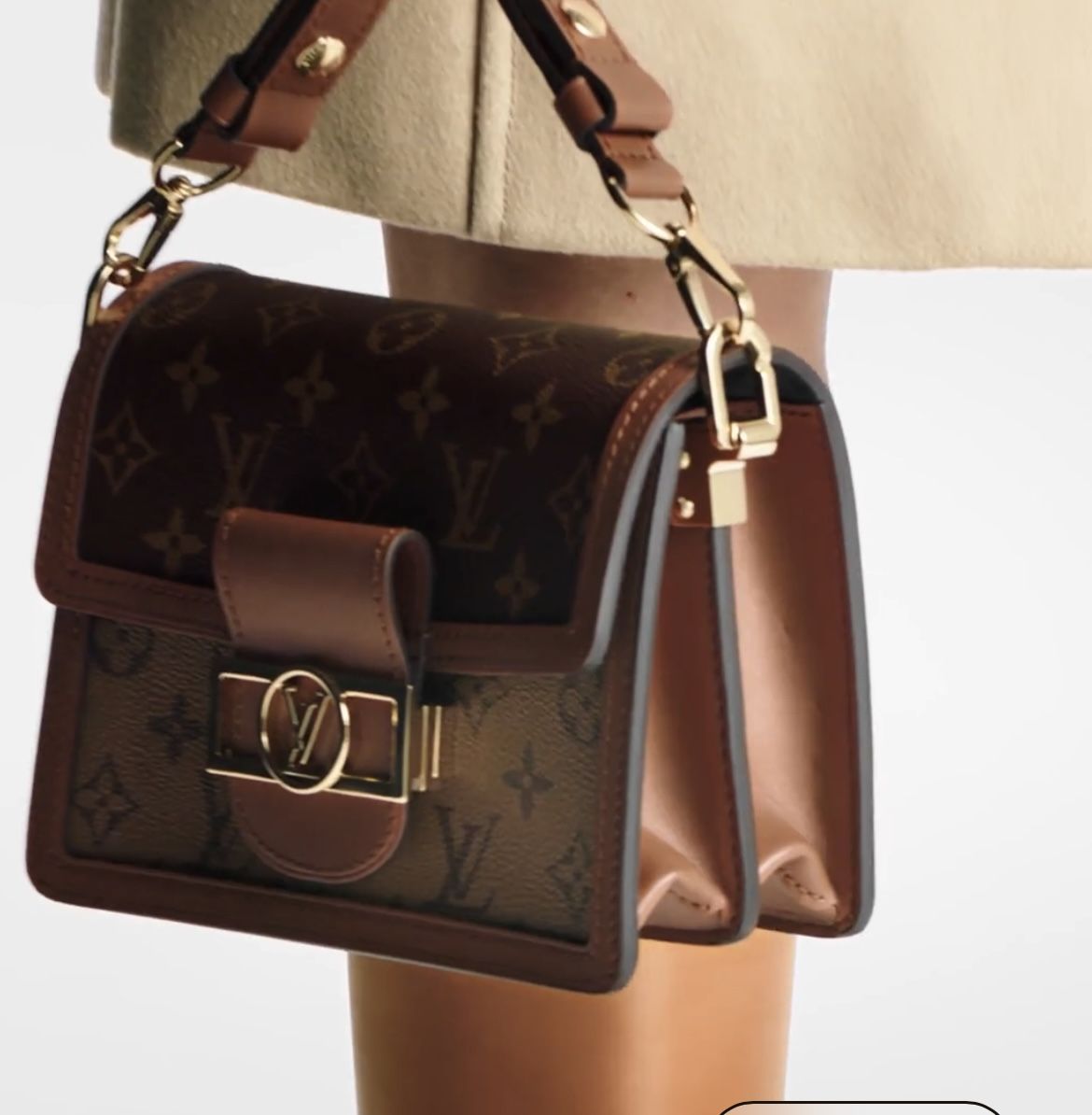 LV Louis Vuitton Dauphine MM Used Very New Good Condition