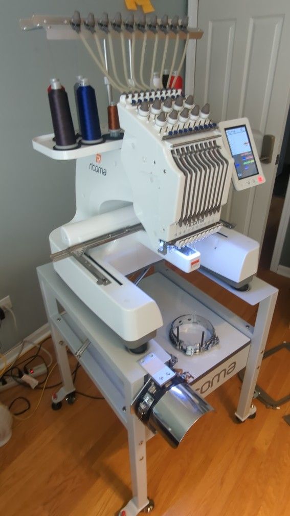 EM1010 Embroidery Machine 10 Needle Perfect Condition Plus