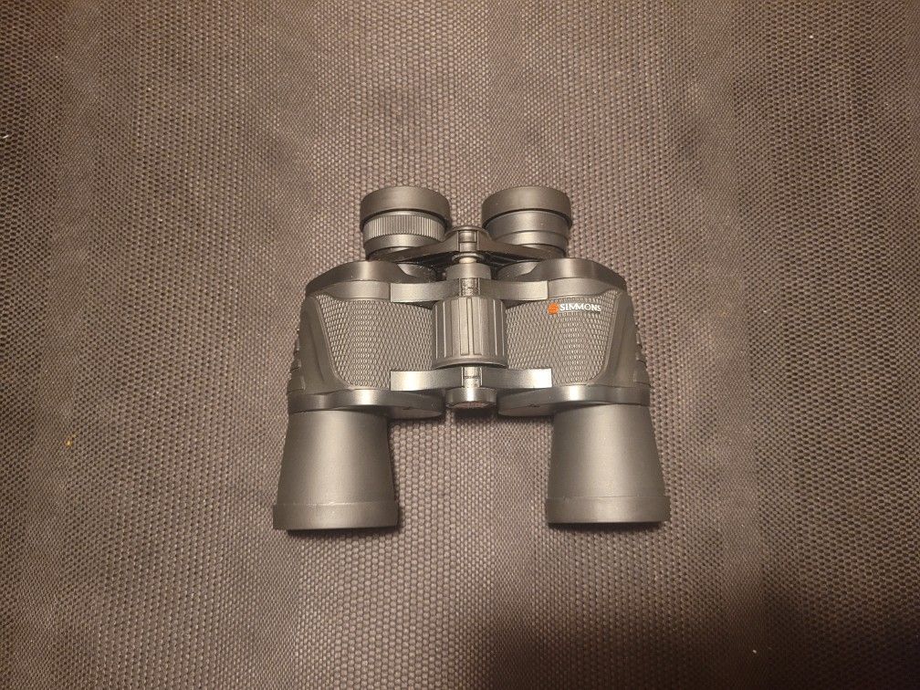 Simmons 8x40 Binoculars