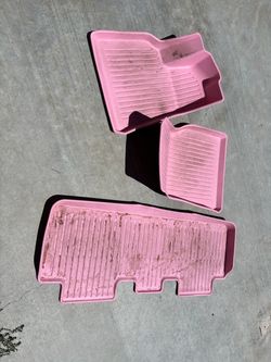 Tesla Model Y Pink All-Weather Mats