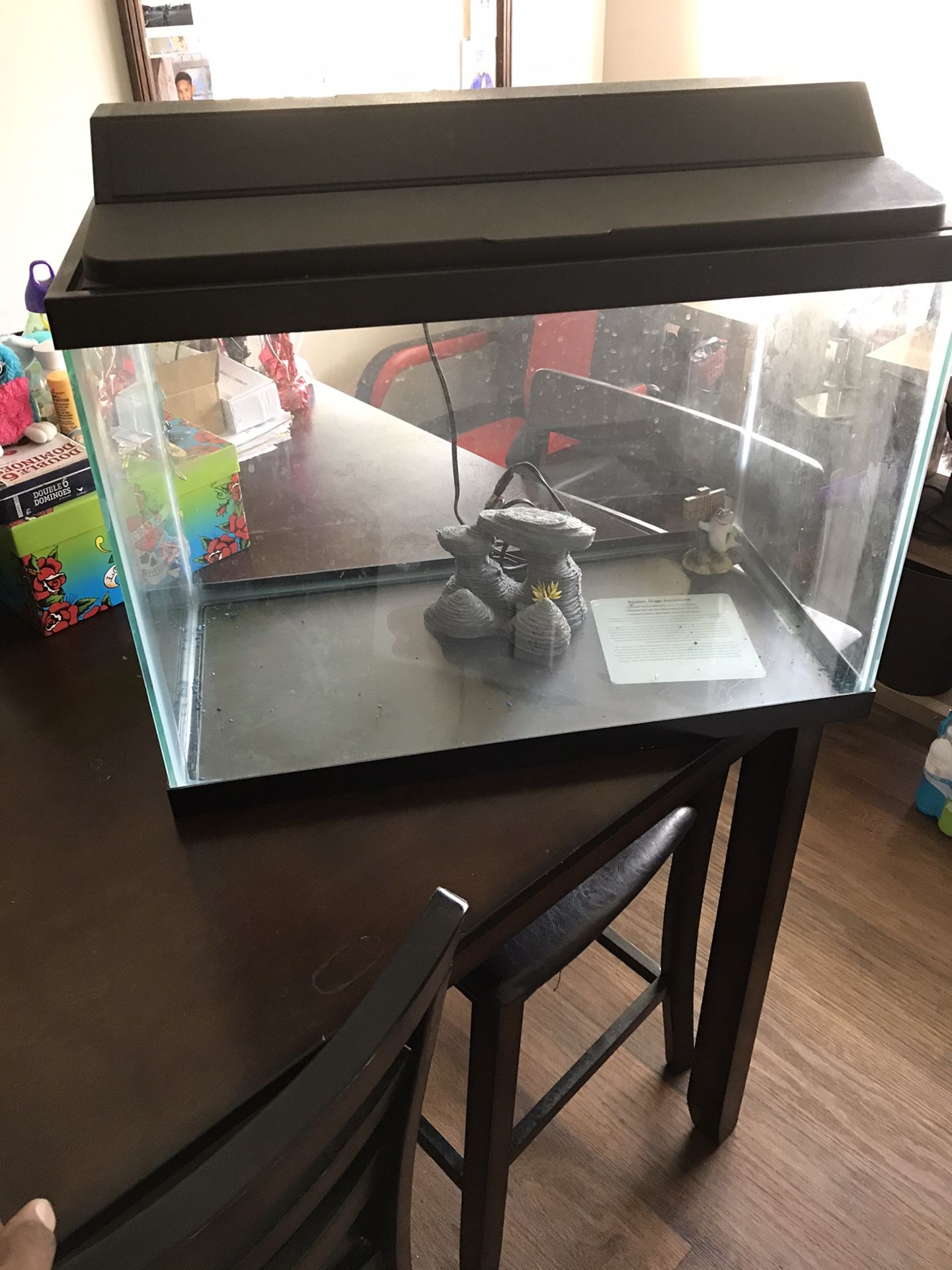 20 gallon fish tank