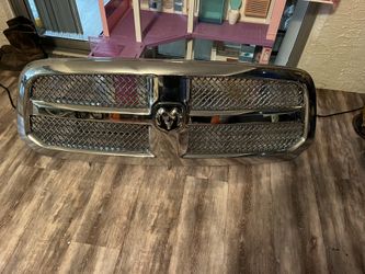 RAM 1500 Grill 2017