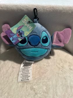 Stitch travel pillow