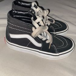 Size 12 Kid Vans 