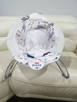 Fisher-Price Musical Baby Bouncer With Soothing Vibration
