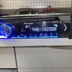 Pioneer Radio 