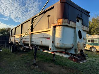 End Dump Semi Trailer