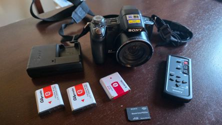 Sony Camera DSC-H50