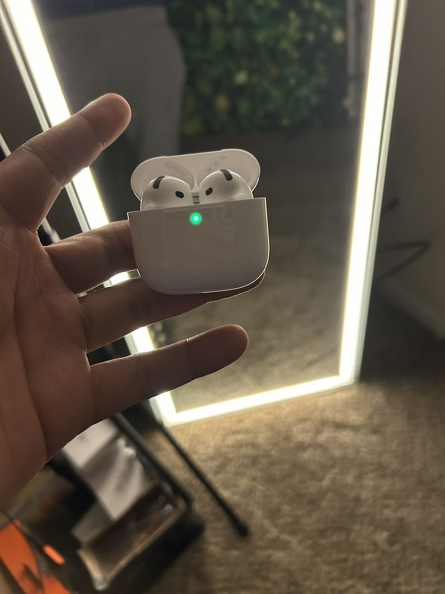 airpods 4 and pro 2 !