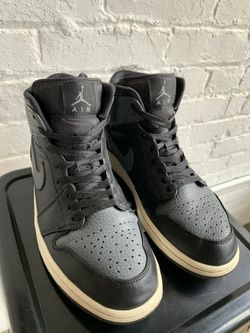 Air Jordan 1 Mid 'Dark Grey' Mens Sneakers - Size 9.5