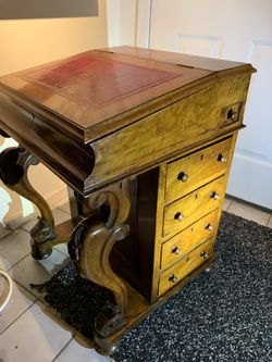 Antique 18th century “captains desk” Davenport w/ side drawers & leather writing top Insert on desk lid , very unique & collectible.