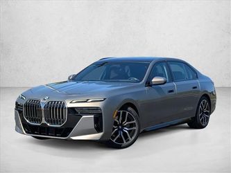 2023 BMW 740